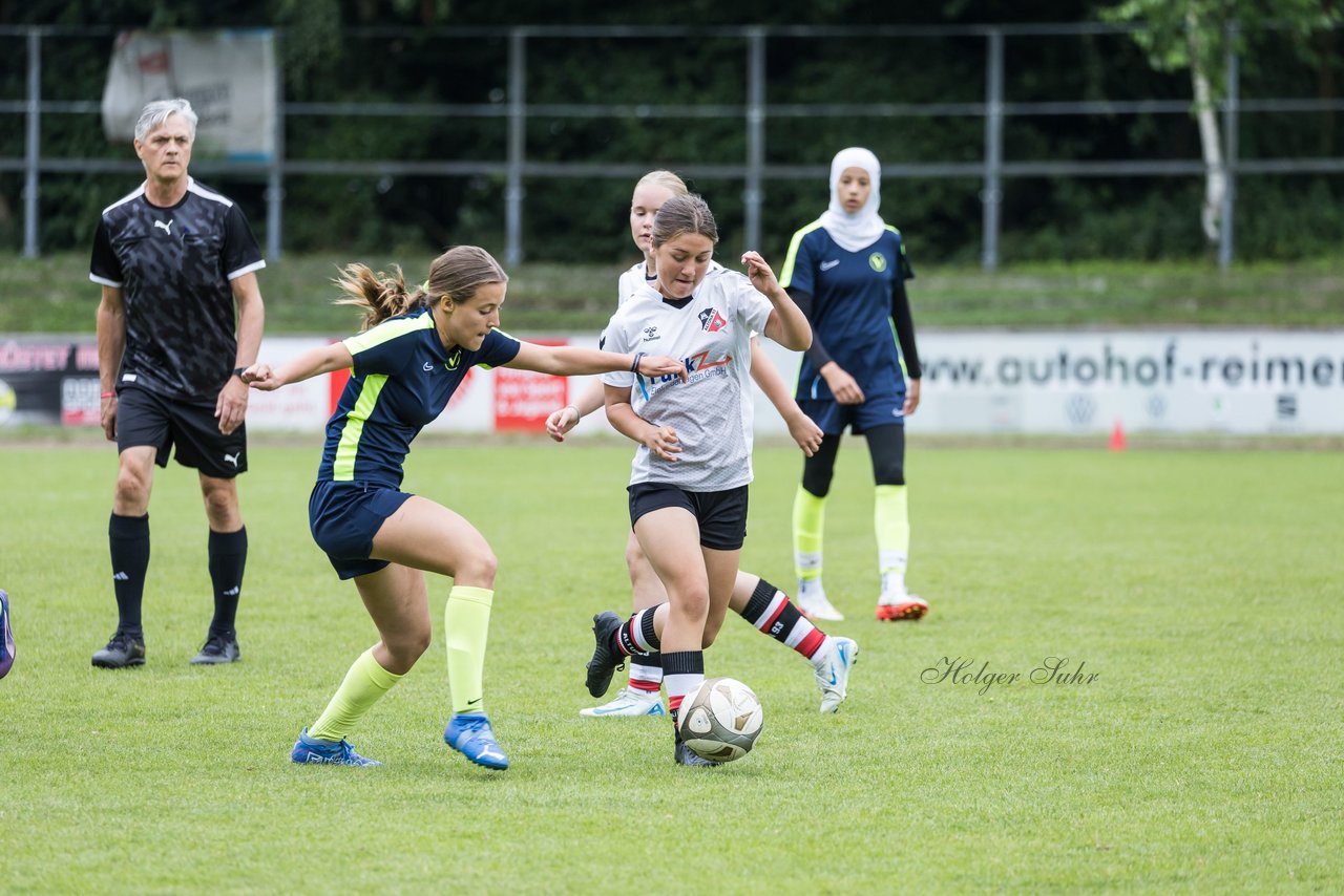 Bild 69 - Loewinnen Cup